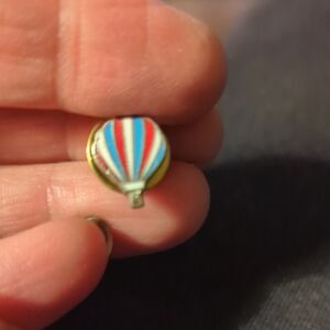 Vintage Hot Air Balloon Lapel Pin